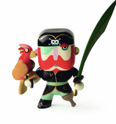 Arty toys: figrka Sam Parrot (pirt)