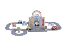 Mesto sada v kufr�ku s dr�hou